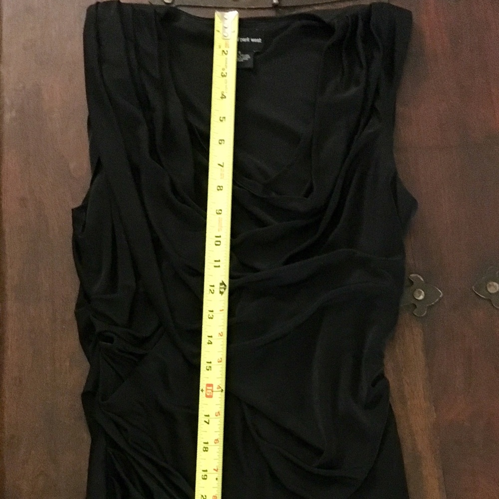 Central Park West Cowl Tank sz. S